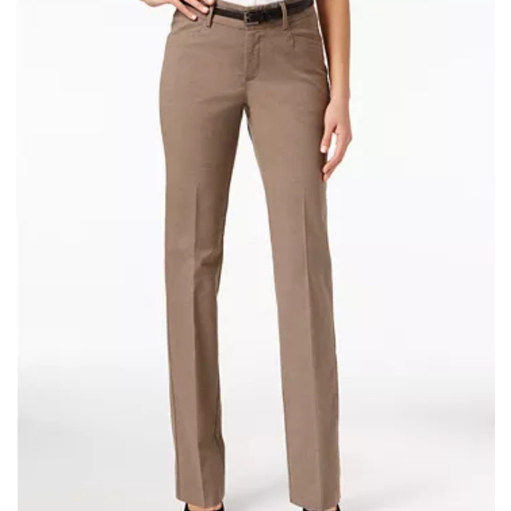 Lee Platinum straight-leg pants.